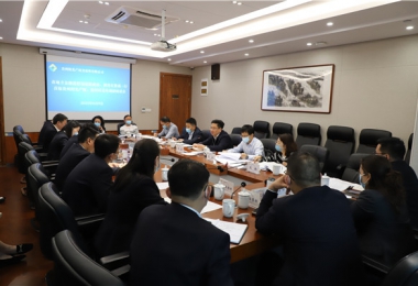 貴州省地方金融監(jiān)督管理局黨組成員、副局長郭盛一行到貴州陽光產(chǎn)權(quán)、貴州環(huán)交所調(diào)研座談并宣講貴州省第十三次黨代會精神