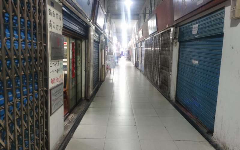 環(huán)城東路萬東商貿(mào)城丙一排04號、05號門面轉(zhuǎn)讓（持有方：貴州省機關事務管理局國有資產(chǎn)管理服務中心）(二次掛牌)