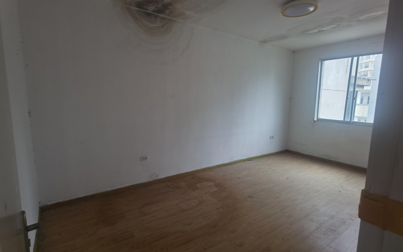 （降價(jià)）護(hù)國路153號3單元8層22號住宅轉(zhuǎn)讓（持有方：貴州省機(jī)關(guān)事務(wù)管理局國有資產(chǎn)管理服務(wù)中心）(二次掛牌)